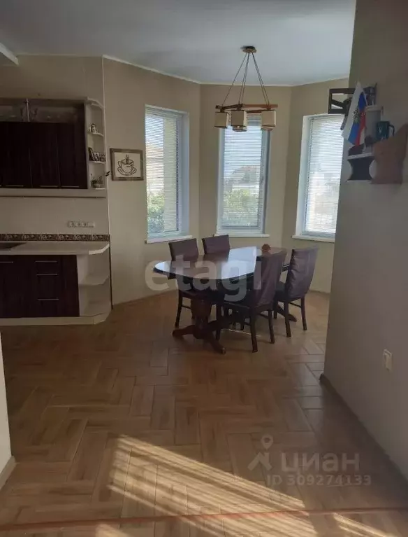 Дом в Крым, Евпатория городской округ, Заозерное пгт ул. ... - Фото 0