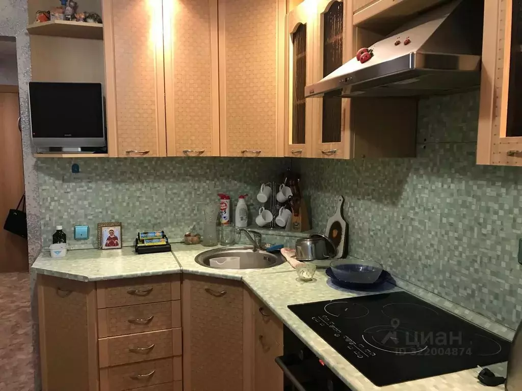 1-к кв. Курганская область, Курган Заозерный жилрайон, 3-й мкр, 11А ... - Фото 2