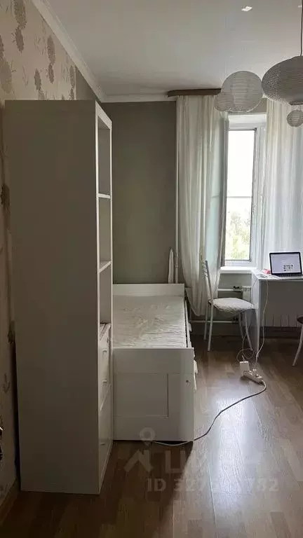 Комната Москва Ясеневая ул., 33К1 - Фото 1