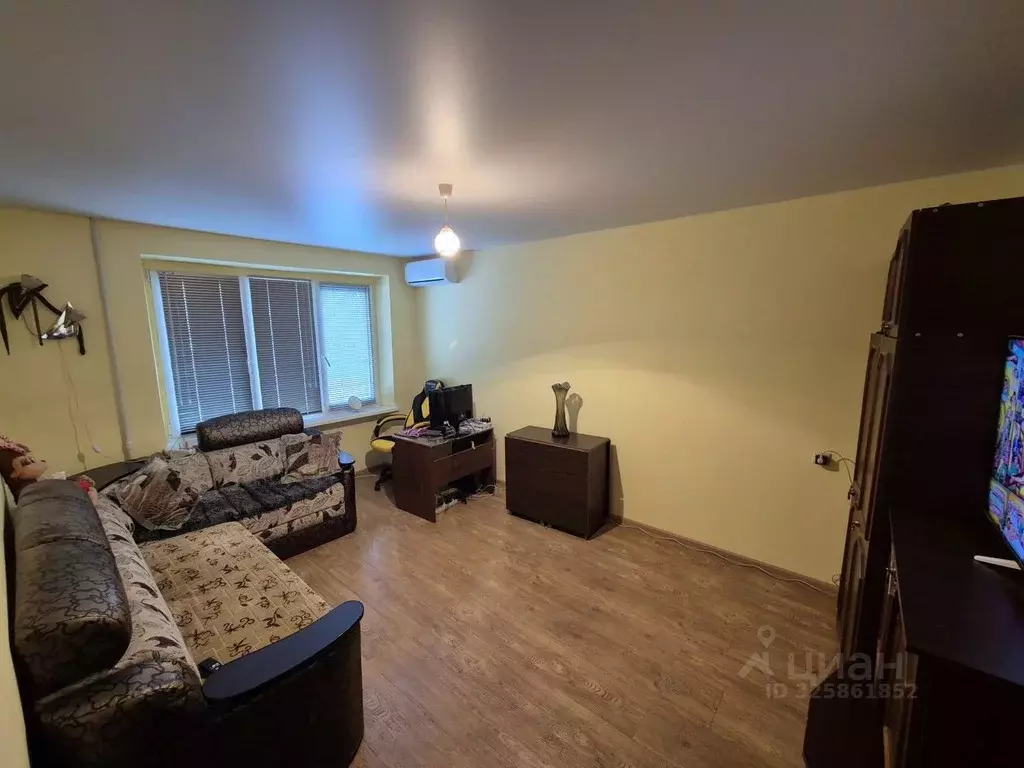 2-к кв. Северная Осетия, Владикавказ ул. Кутузова, 77к2 (60.0 м) - Фото 1