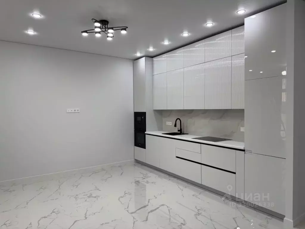 2-к кв. Москва ул. Светланова, 11к2 (60.0 м) - Фото 1