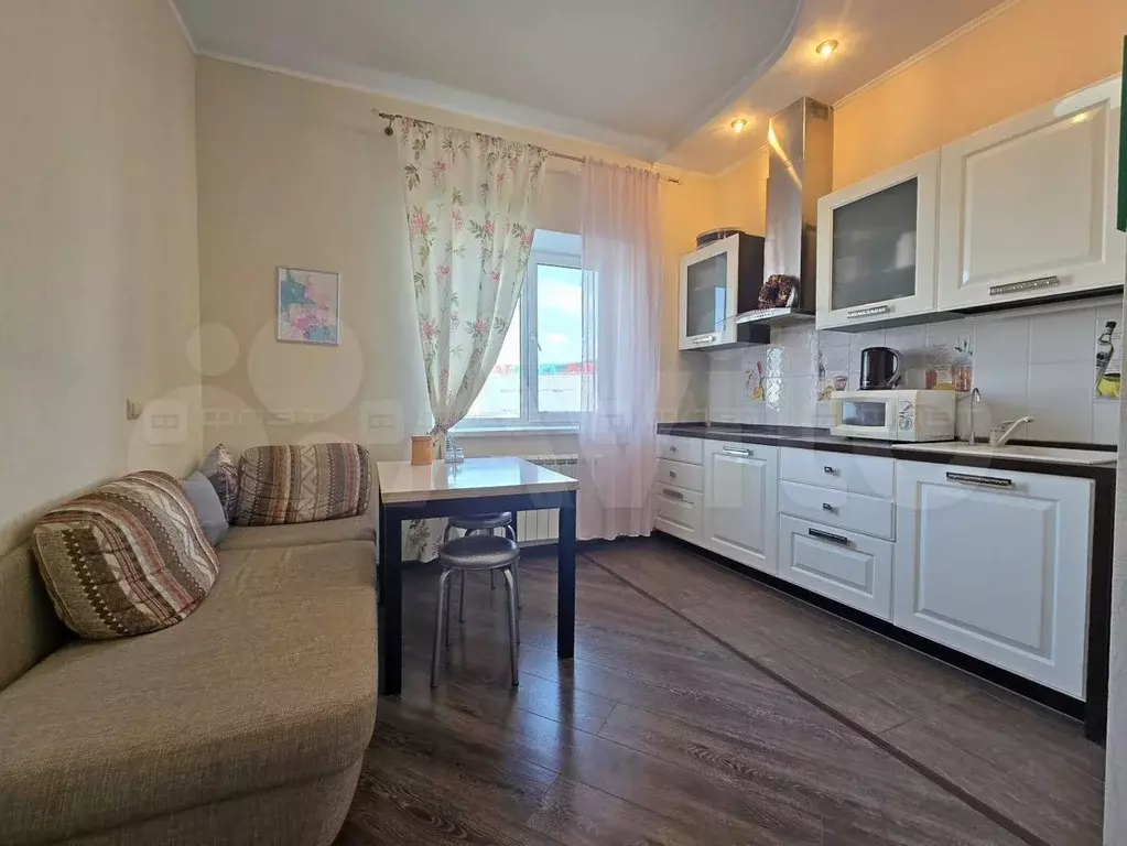 2-к. квартира, 55 м, 4/22 эт. - Фото 0