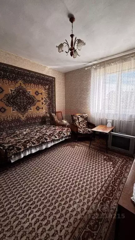 3-к кв. Калининградская область, Калининград ул. Юрия Гагарина, 8 ... - Фото 1