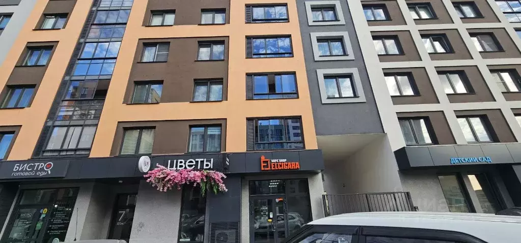 1-к кв. Удмуртия, Ижевск ул. имени 50-летия ВЛКСМ, 2 (33.0 м) - Фото 1