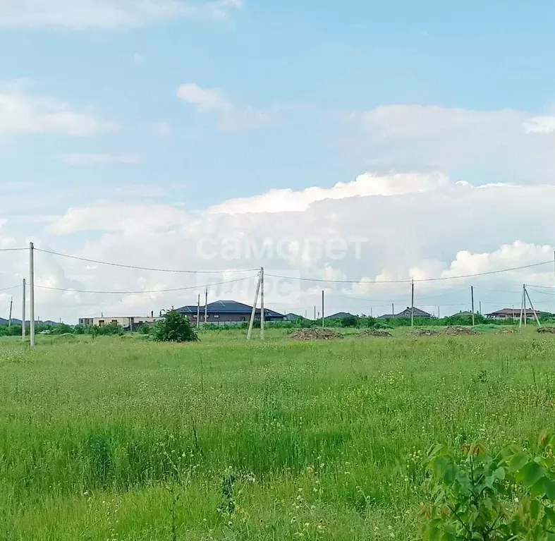 Участок в Адыгея, Майкоп городской округ, Гавердовский хут. пер. ... - Фото 1