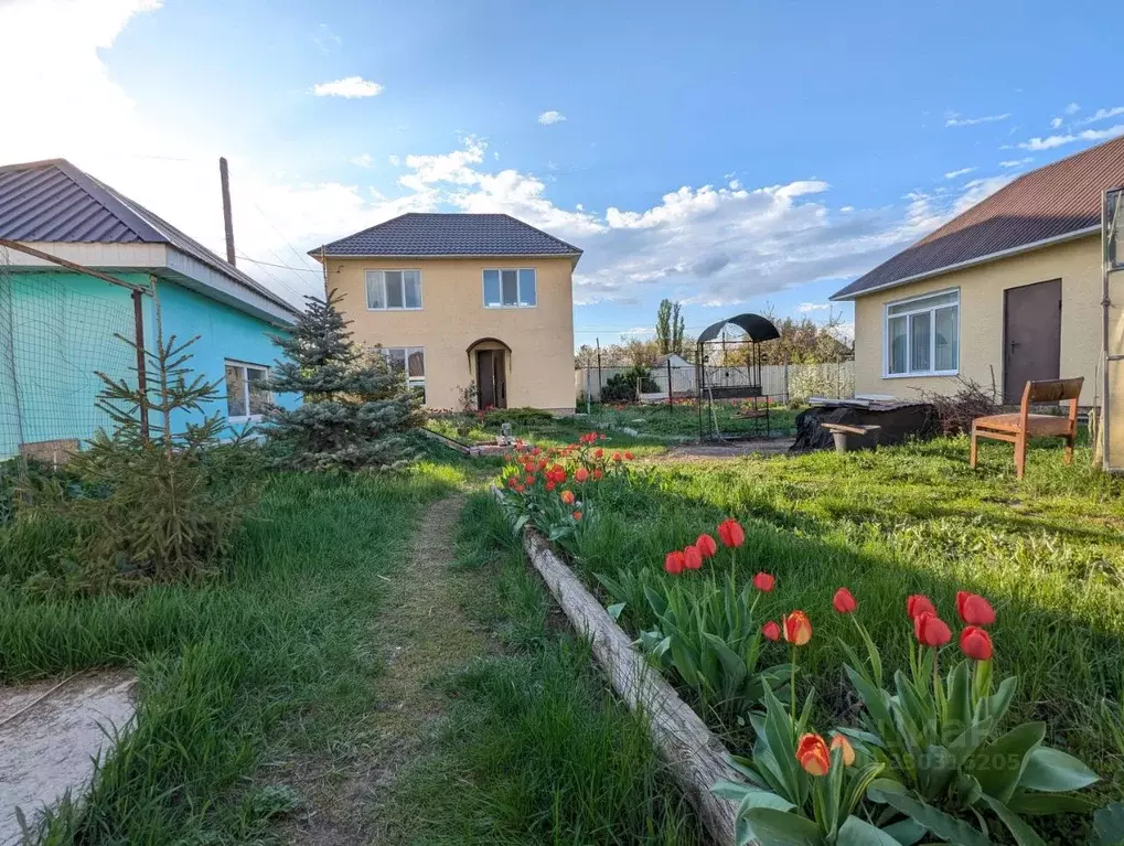 Дом в Саратовская область, Энгельс Волжская ул., 12 (102 м) - Фото 2