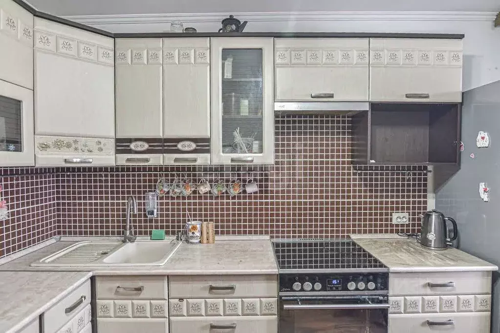 3-к кв. Сахалинская область, Южно-Сахалинск Ново-Александровск п/р, ... - Фото 1