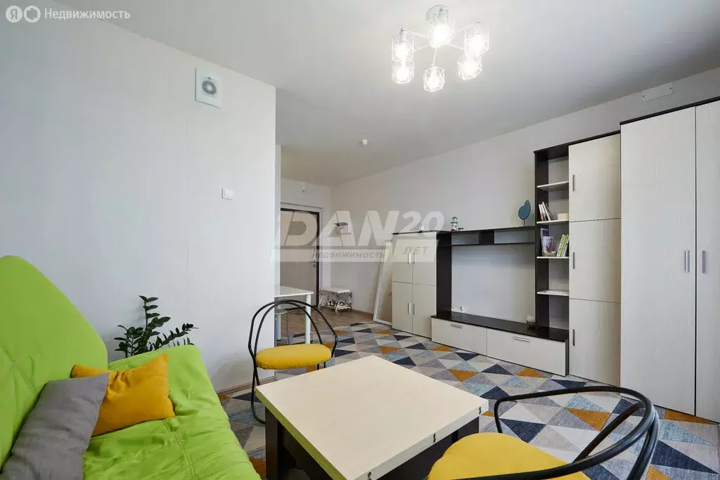 Квартира-студия: Челябинск, улица Овчинникова, 22 (24.3 м) - Фото 0