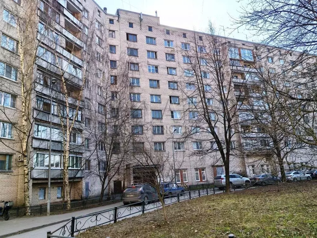 Комната Санкт-Петербург ул. Нахимова, 1 (26.6 м) - Фото 2