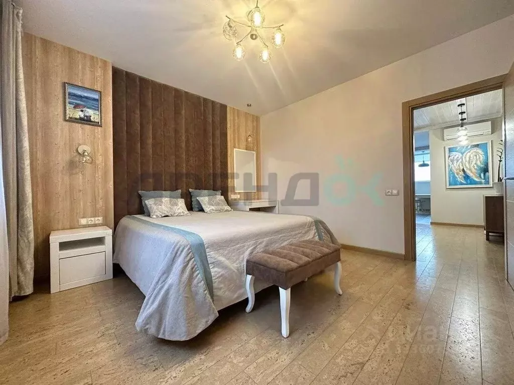 4-к кв. Татарстан, Казань Комсомольская ул., 1 (100.0 м) - Фото 1