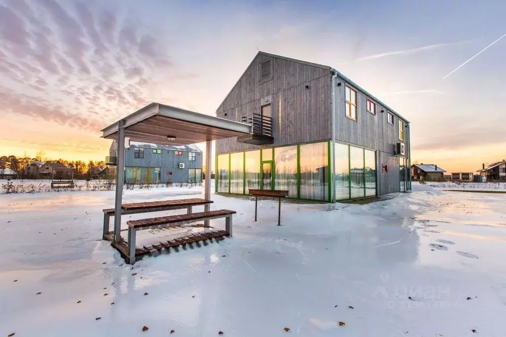 Дом в Тверская область, Конаково Пригородная ул., 70 (212 м) - Фото 0