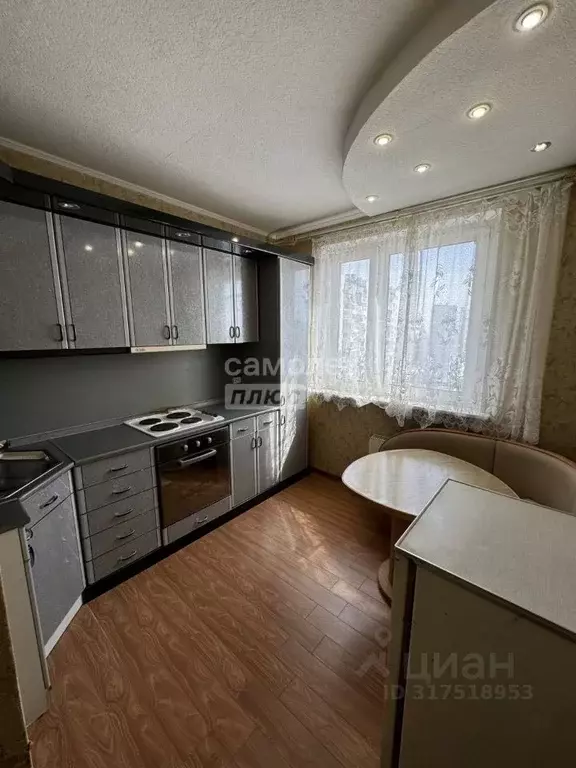 2-к кв. Ханты-Мансийский АО, Нижневартовск ул. Ленина, 17/2 (50.6 м) - Фото 1