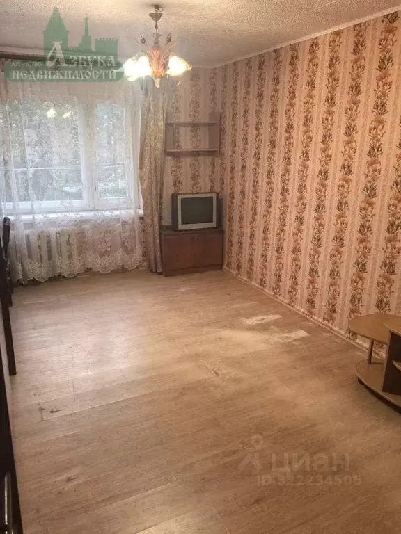 Комната Смоленская область, Смоленск Киевский пер., 14 (17.0 м) - Фото 1