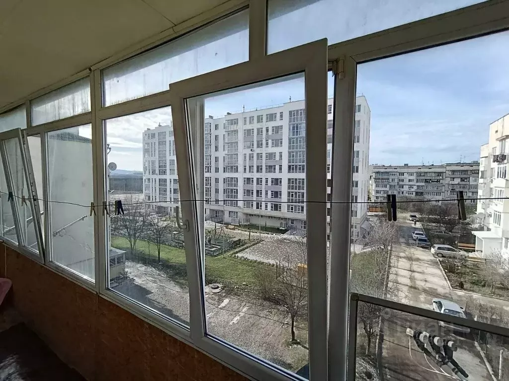 2-к кв. Крым, Бахчисарай ул. Мира, 20 (56.7 м) - Фото 1