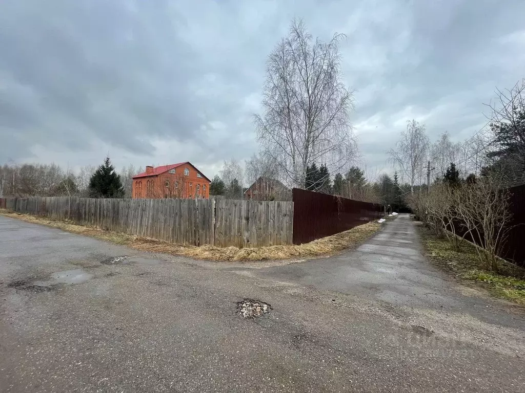 Участок в Московская область, Раменский муниципальный округ, д. Вялки ... - Фото 1