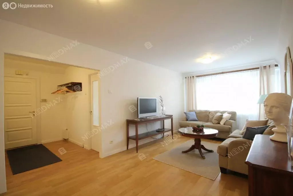 4-комнатная квартира: Санкт-Петербург, Наличная улица, 36к7 (81 м) - Фото 2