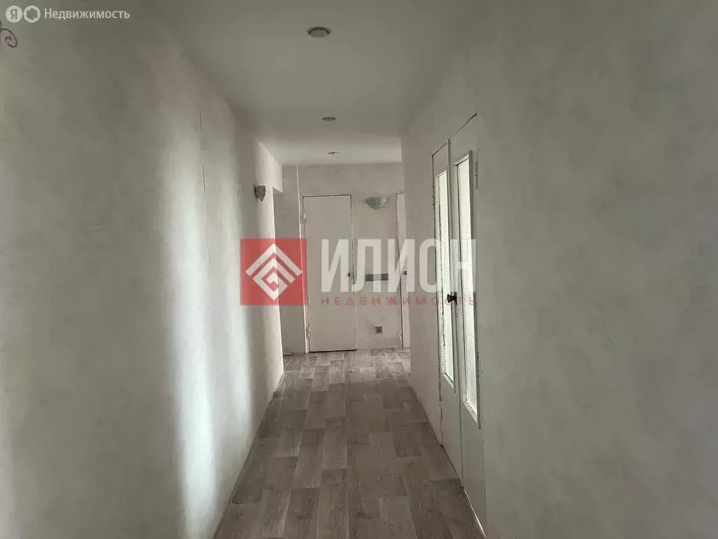 3-комнатная квартира: Симферополь, Киевская улица, 155А (67 м) - Фото 2