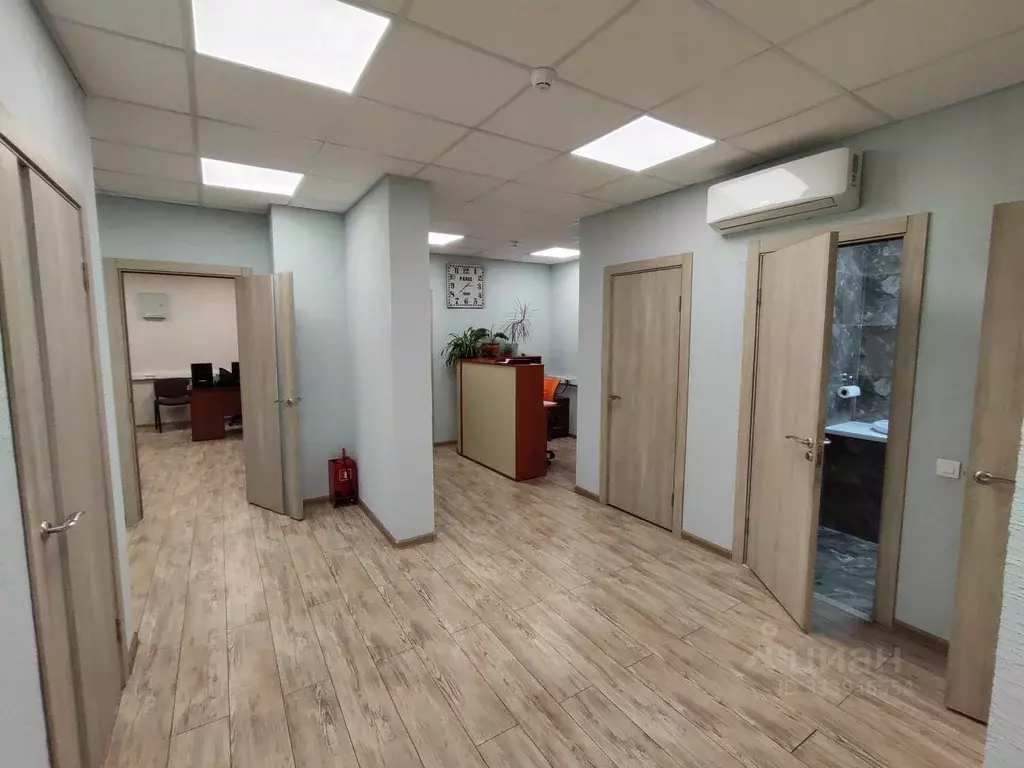 Офис в Санкт-Петербург наб. Реки Смоленки, 3к2 (128 м) - Фото 1