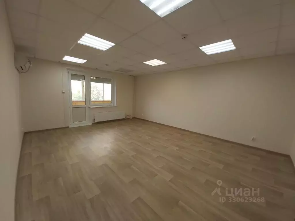 Офис в Челябинская область, Челябинск ул. Ворошилова, 12а (141 м) - Фото 1