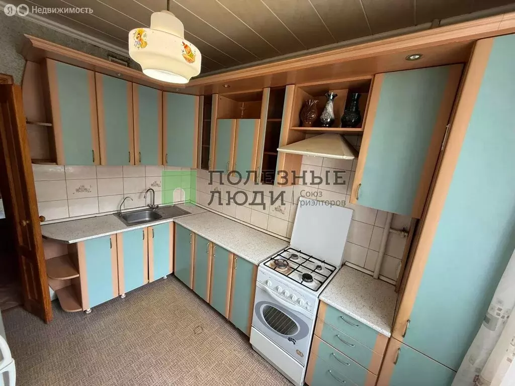4-комнатная квартира: Белгород, улица Губкина, 20 (75.1 м) - Фото 2