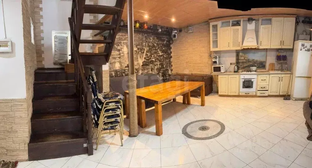 Дом в Владимирская область, Владимир Семязинская ул., 12 (100 м) - Фото 0