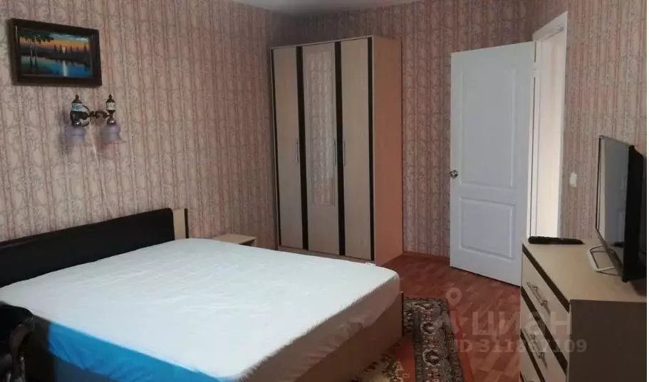 3-к кв. Смоленская область, Смоленск ул. Нахимова, 13в (75.0 м) - Фото 1