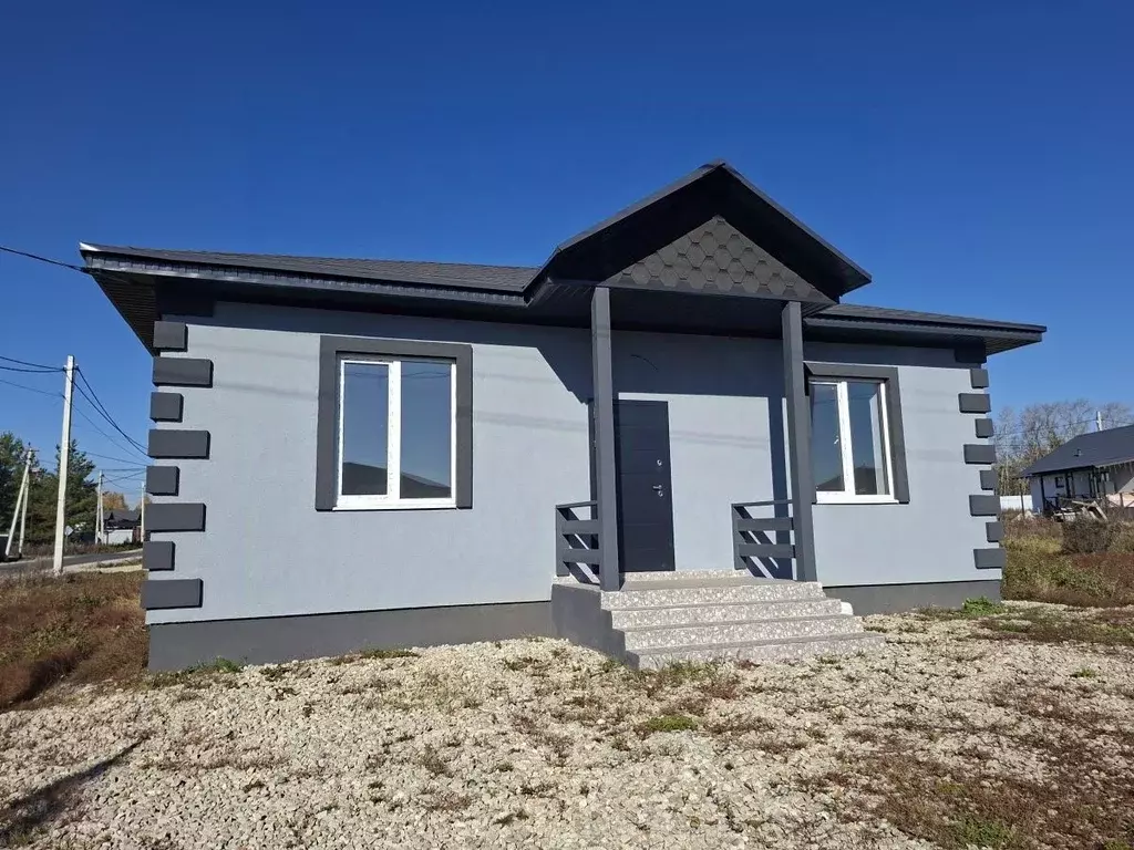 Дом в Свердловская область, Белоярский муниципальный округ, пос. ... - Фото 1