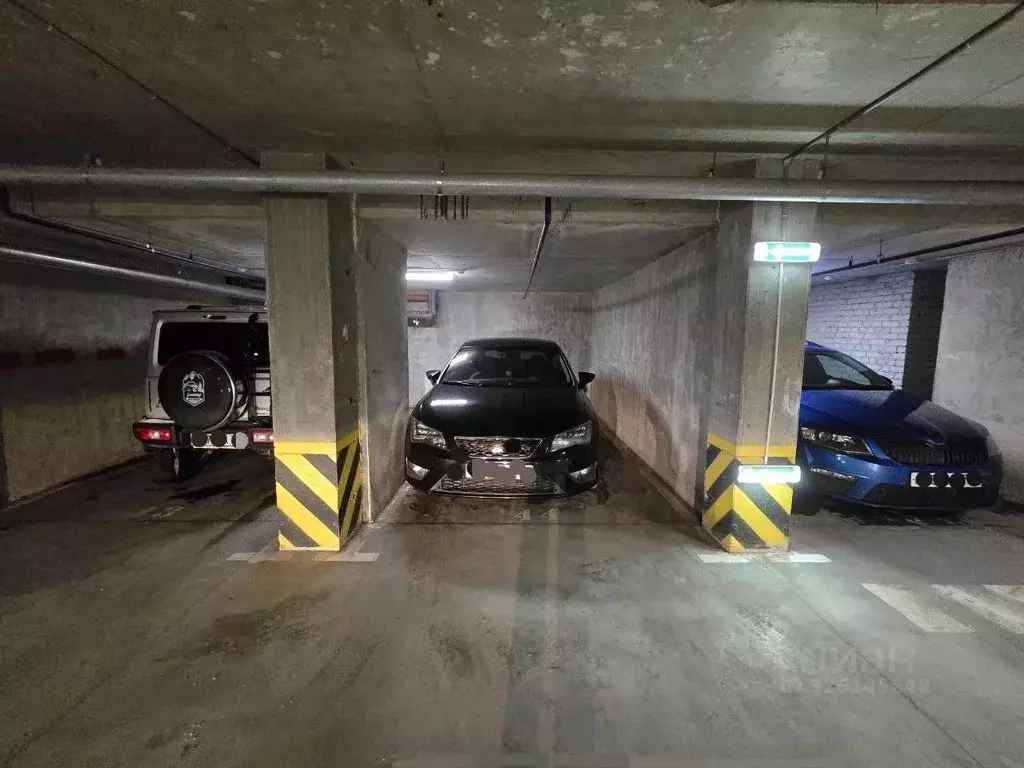 Гараж в Московская область, Красногорск городской округ, Отрадное пгт ... - Фото 1