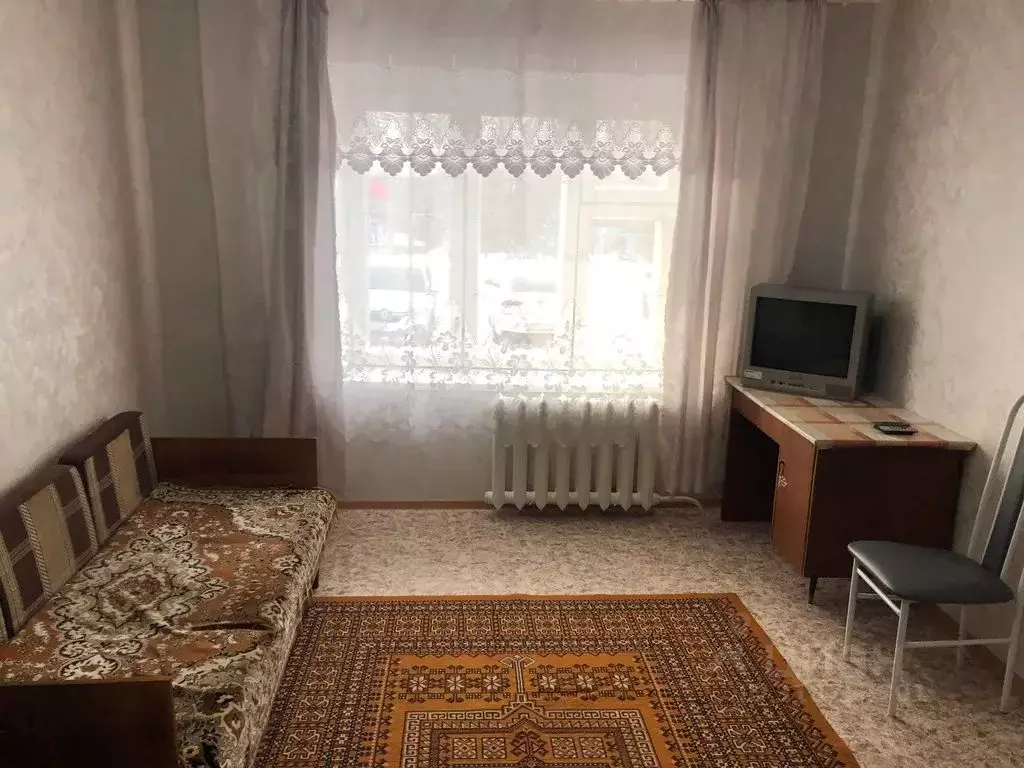 1-к кв. Башкортостан, Бирск ул. Кирова, 31А (39.0 м) - Фото 1