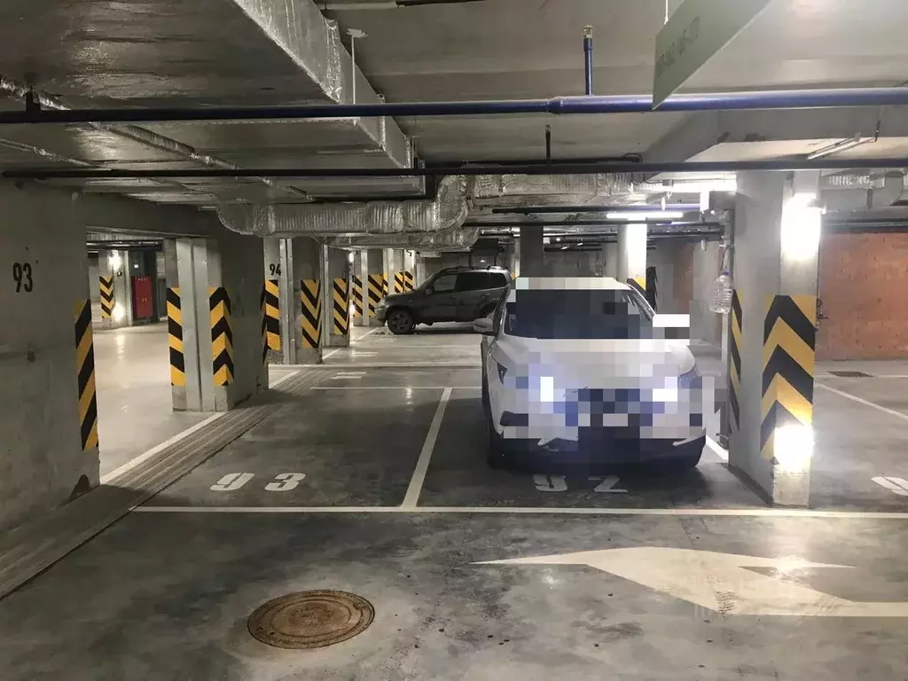 Гараж в Свердловская область, Екатеринбург ул. Азина, 31 (28 м) - Фото 1