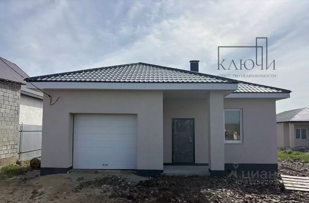 Дом в Челябинская область, Магнитогорск ул. Любимая, 54 (120 м) - Фото 0