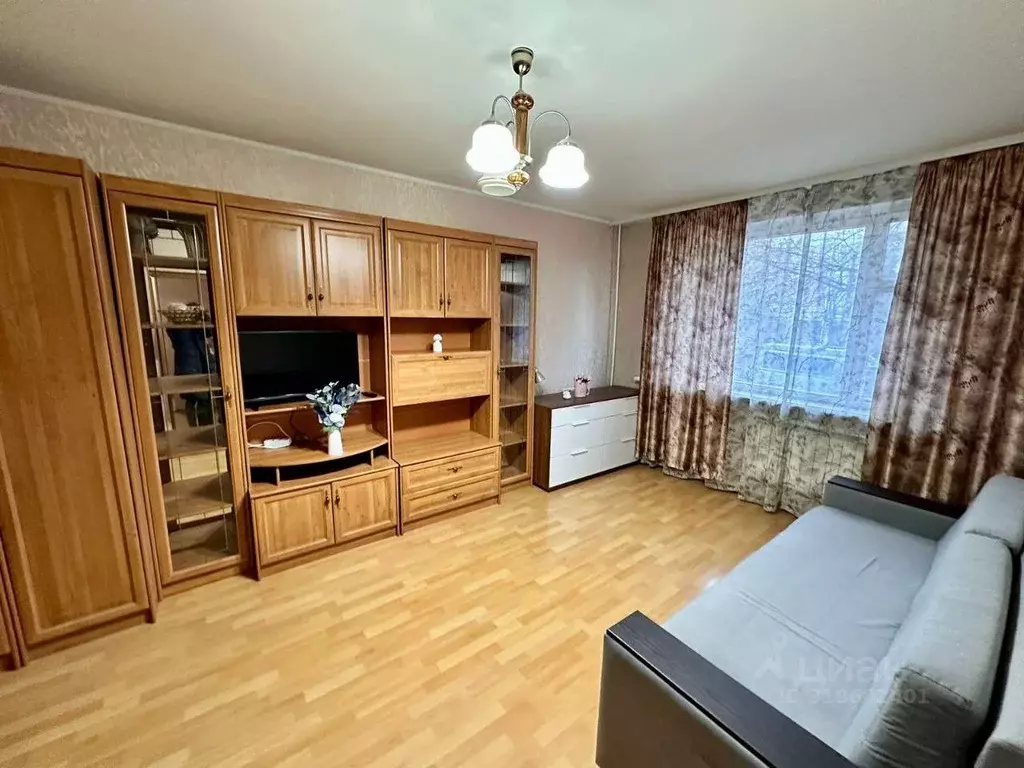 1-к кв. Москва Осенний бул., 10К2 (37.0 м) - Фото 1