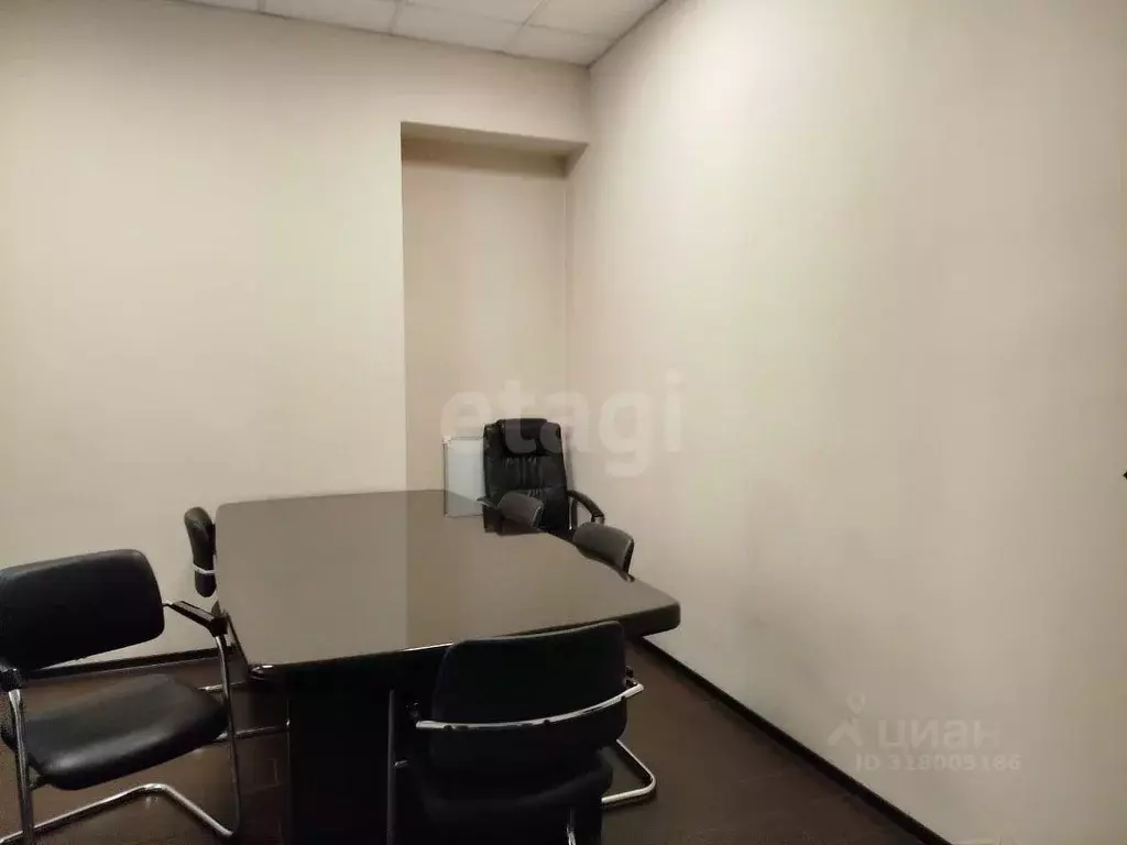 Офис в Приморский край, Владивосток Океанский просп., 9 (221 м) - Фото 1