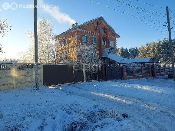 Дом в посёлок городского типа Верхняя Максаковка, улица Мича-Яг (300.7 ... - Фото 0