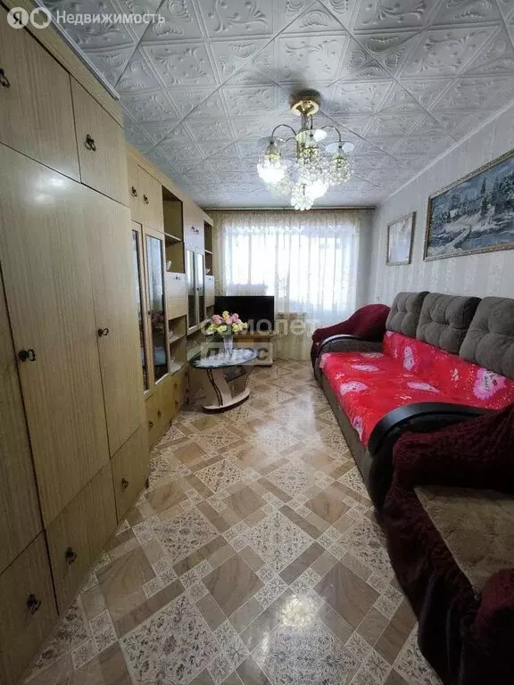 2-комнатная квартира: Кумертау, улица Калинина, 2 (44.9 м) - Фото 0