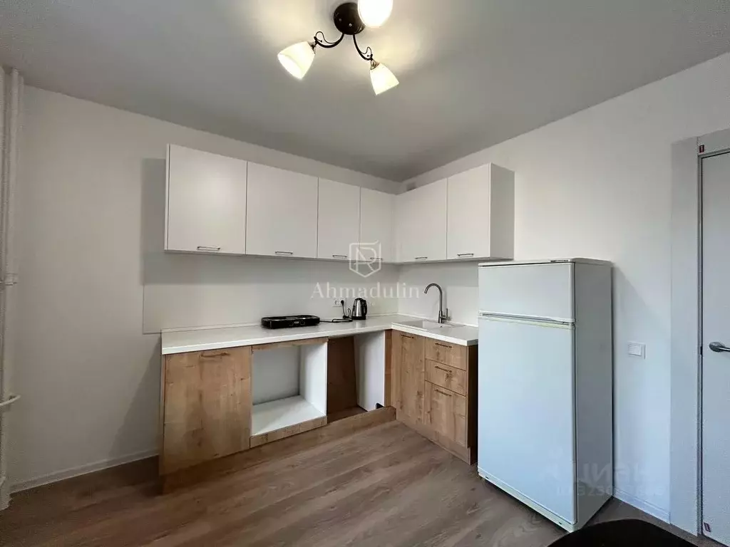 1-к кв. Санкт-Петербург, Санкт-Петербург, Колпино ул. Севастьянова, ... - Фото 0