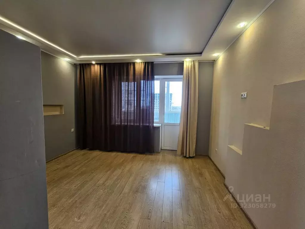 3-к кв. Астраханская область, Астрахань ул. Космонавтов, 18к2 (90.4 м) - Фото 2