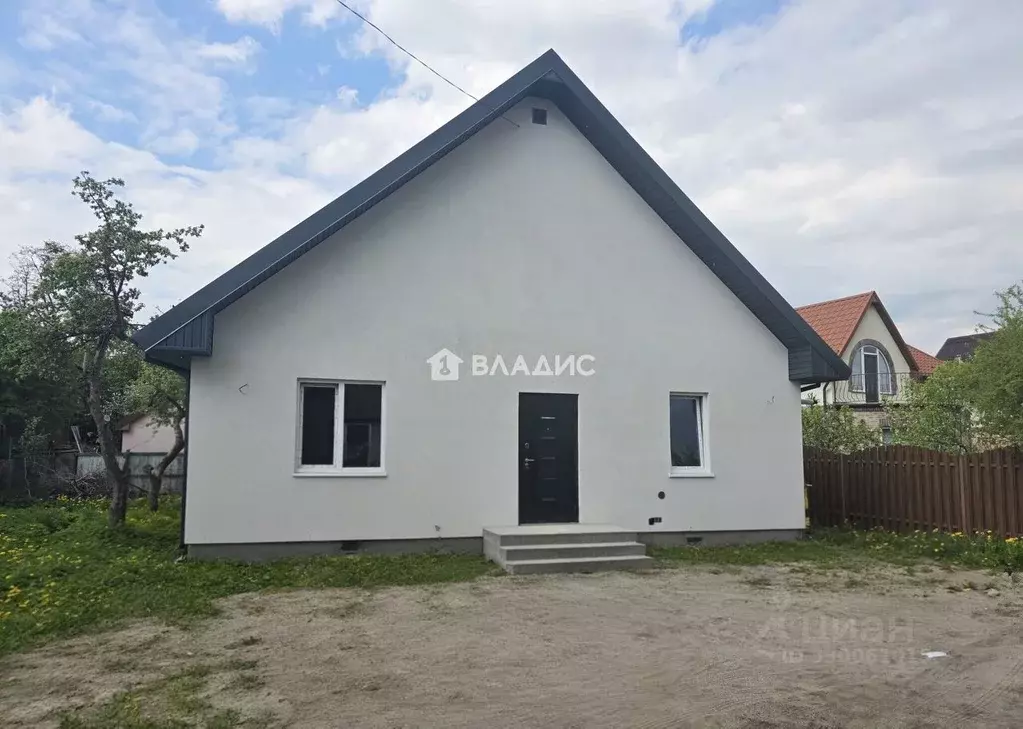 Дом в Калининградская область, Калининград ул. Тенистая Аллея (120 м) - Фото 2