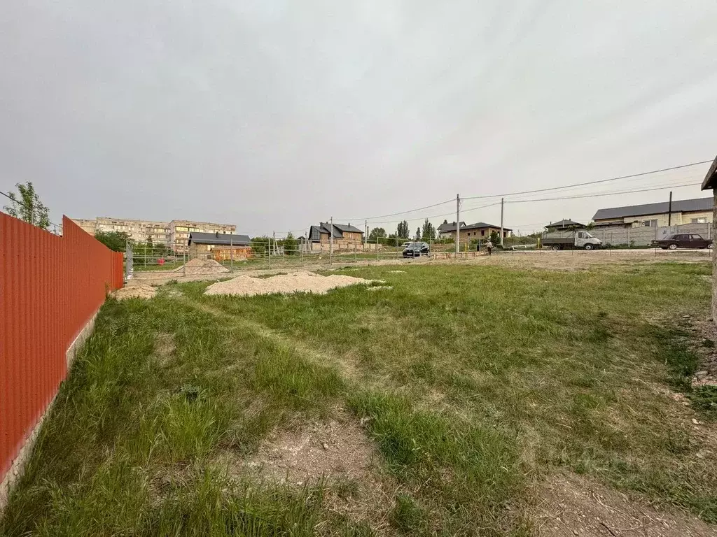 Участок в Крым, Симферопольский район, Чистенское с/пос, с. Левадки, ... - Фото 2