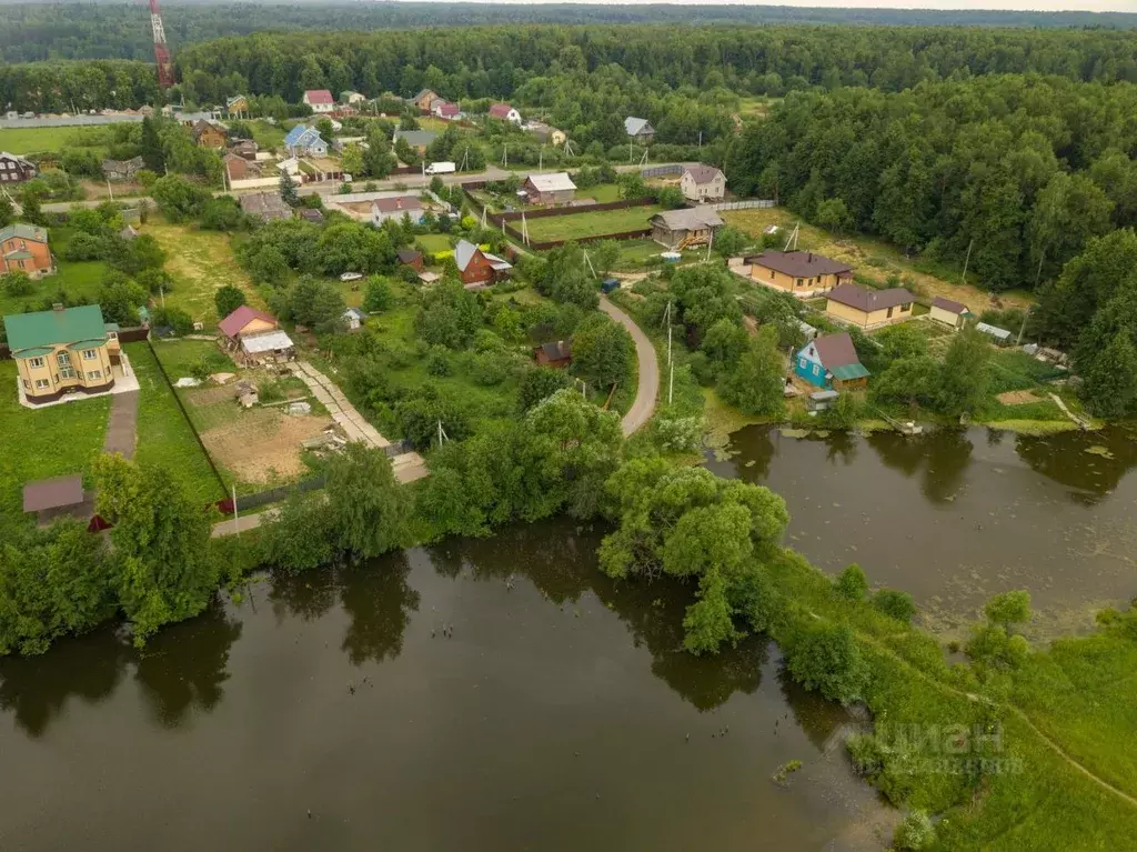 Участок в Московская область, Наро-Фоминский городской округ, д. ... - Фото 2