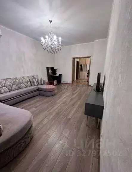 2-к кв. Белгородская область, Старый Оскол Степной мкр, 13 (87.0 м) - Фото 1