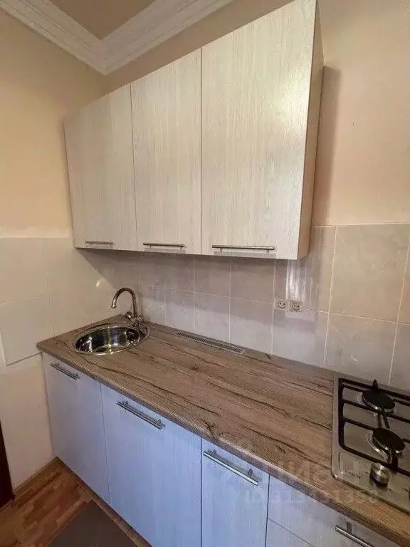 2-к кв. Ставропольский край, Ессентуки Пятигорская ул., 13 (56.0 м) - Фото 1