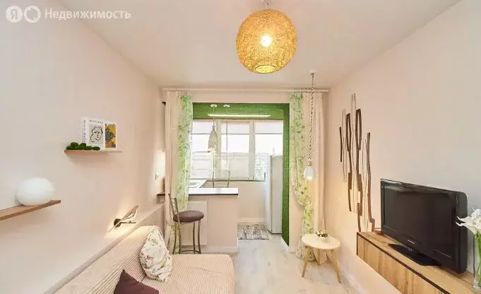 Квартира-студия: Тюмень, Харьковская улица, 69А (12 м) - Фото 1