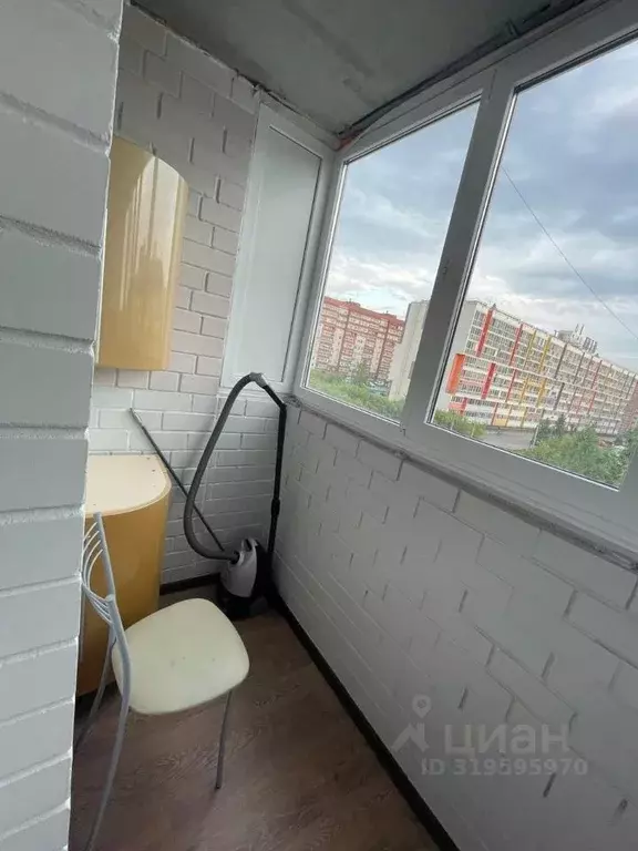 Студия Тюменская область, Тюмень Мелиораторов мкр, ул. Голышева, 4 ... - Фото 0