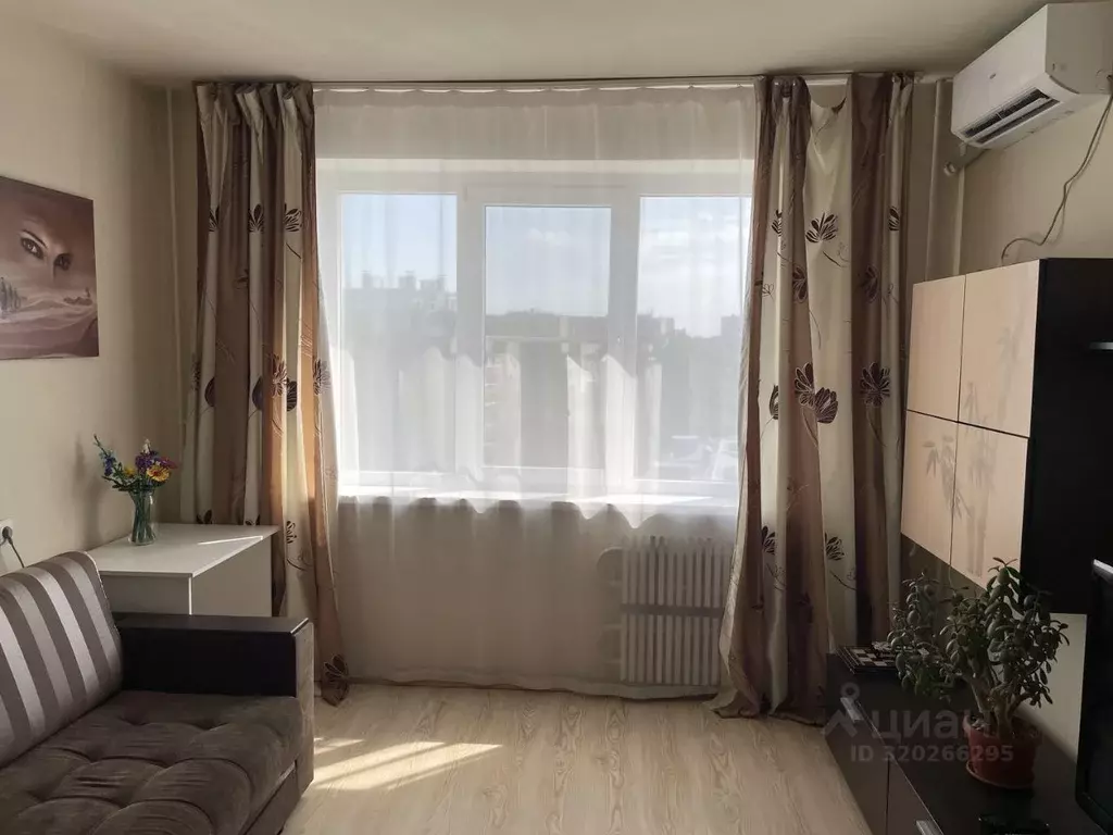 1-к кв. Воронежская область, Воронеж просп. Труда, 18 (34.0 м) - Фото 0
