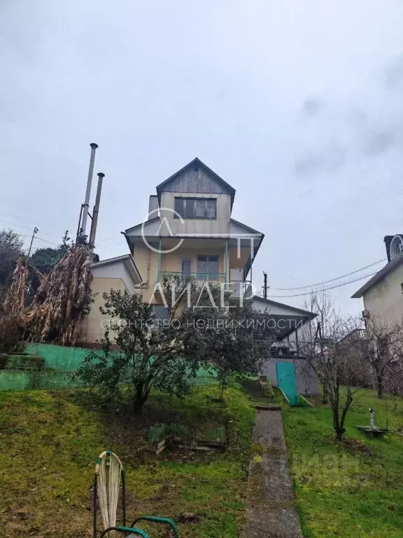 Дом в Краснодарский край, Сочи Вишневый пер., 26 (100 м) - Фото 0