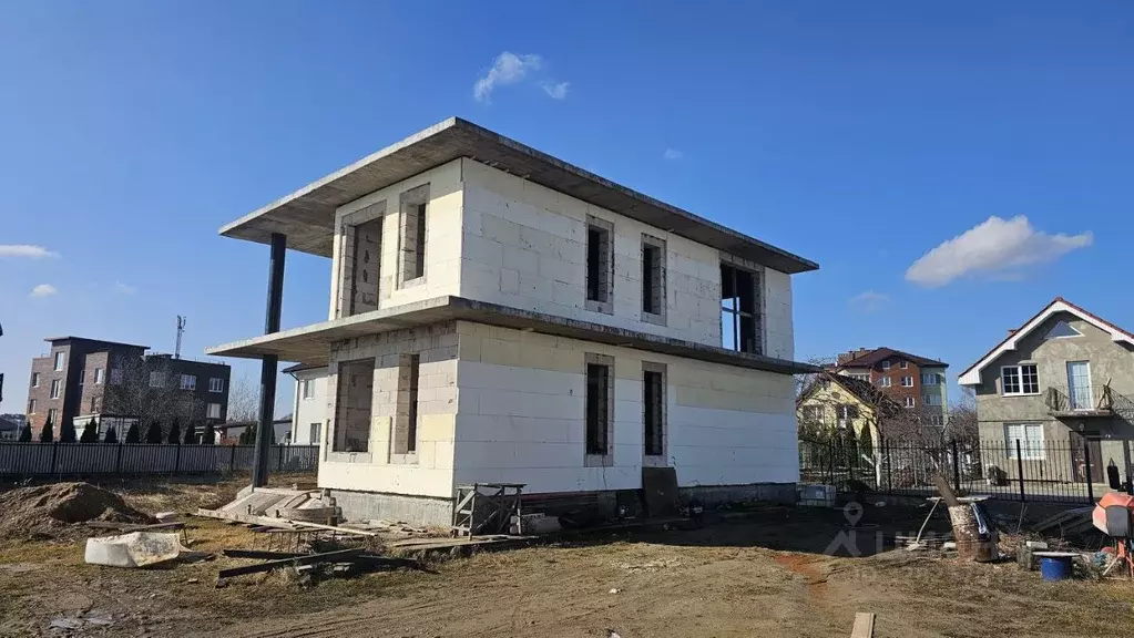 Дом в Калининградская область, Гурьевский муниципальный округ, пос. ... - Фото 1