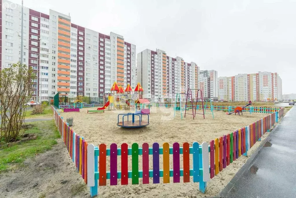 3-комнатная квартира: Тюмень, улица Дмитрия Менделеева, 16 (89.1 м) - Фото 2