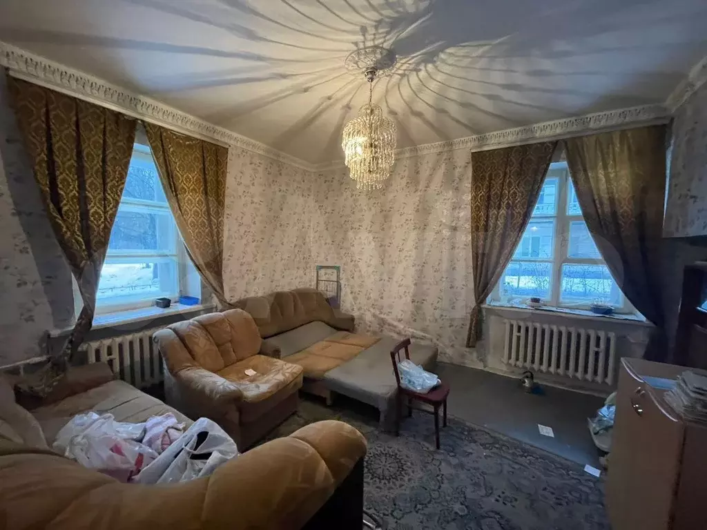 Комната 45 м в 4-к., 1/5 эт. - Фото 0