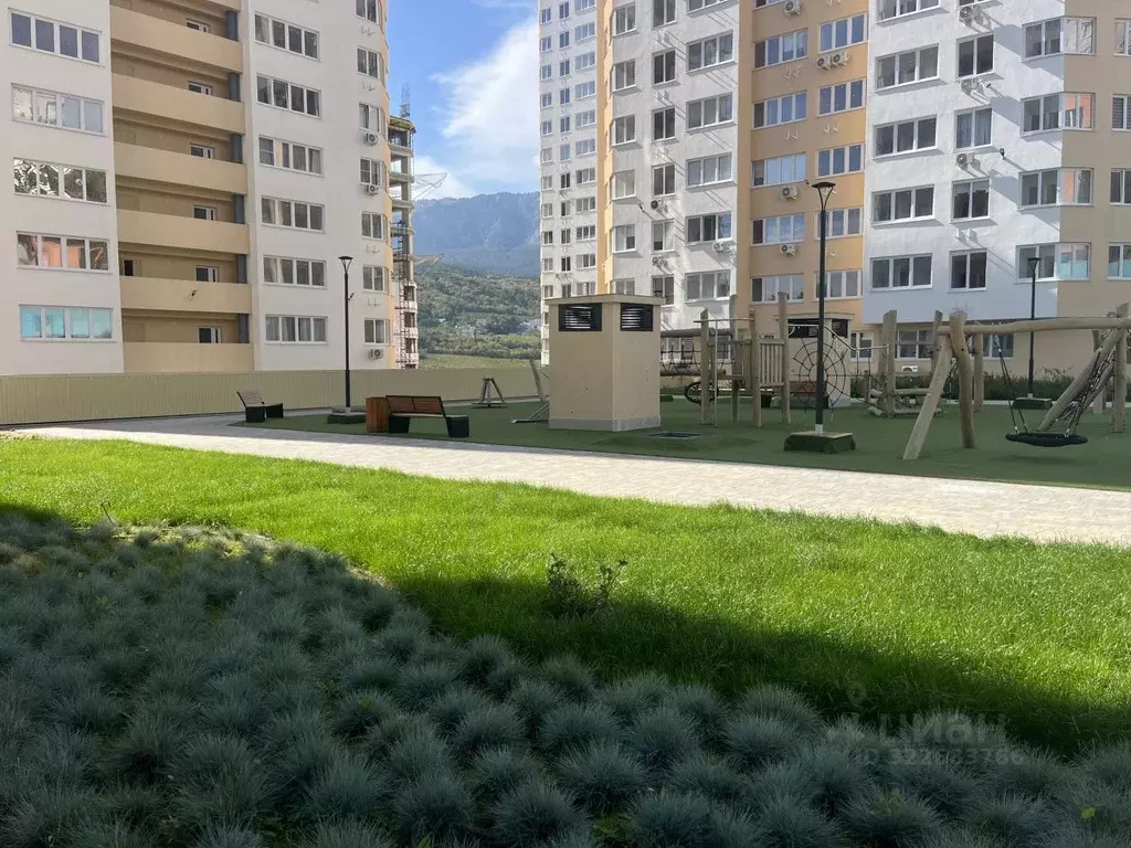 2-к кв. Крым, Ялта ул. Кирова, 155 (64.0 м) - Фото 2